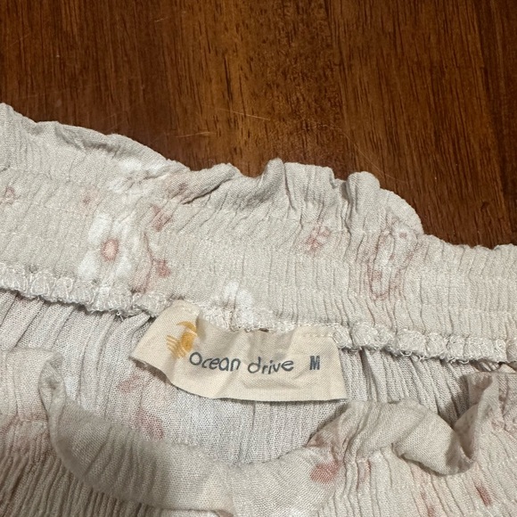 Ocean Drive  ruffle skirt Women's size Medium - Picture 4 of 6